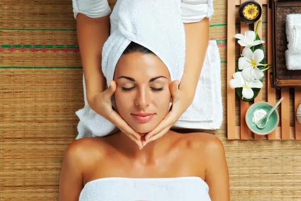 The Benefits of Natural Stone for Long-Lasting Spa Warmth