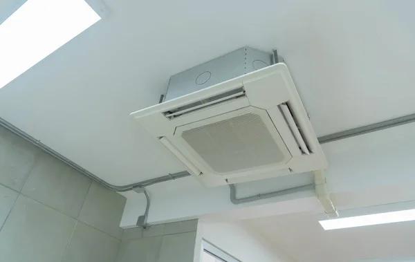 How an Air Conditioning Contractor Maximizes Comfort in Every Room