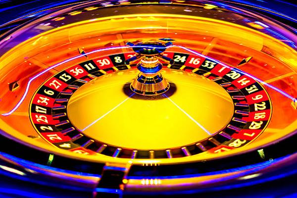 Enjoy Immersive Live Casino Tables through the top online casinos for Players