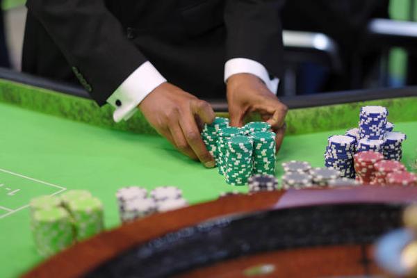 How to Assess the Overall Structure of casino trực tuyến Websites